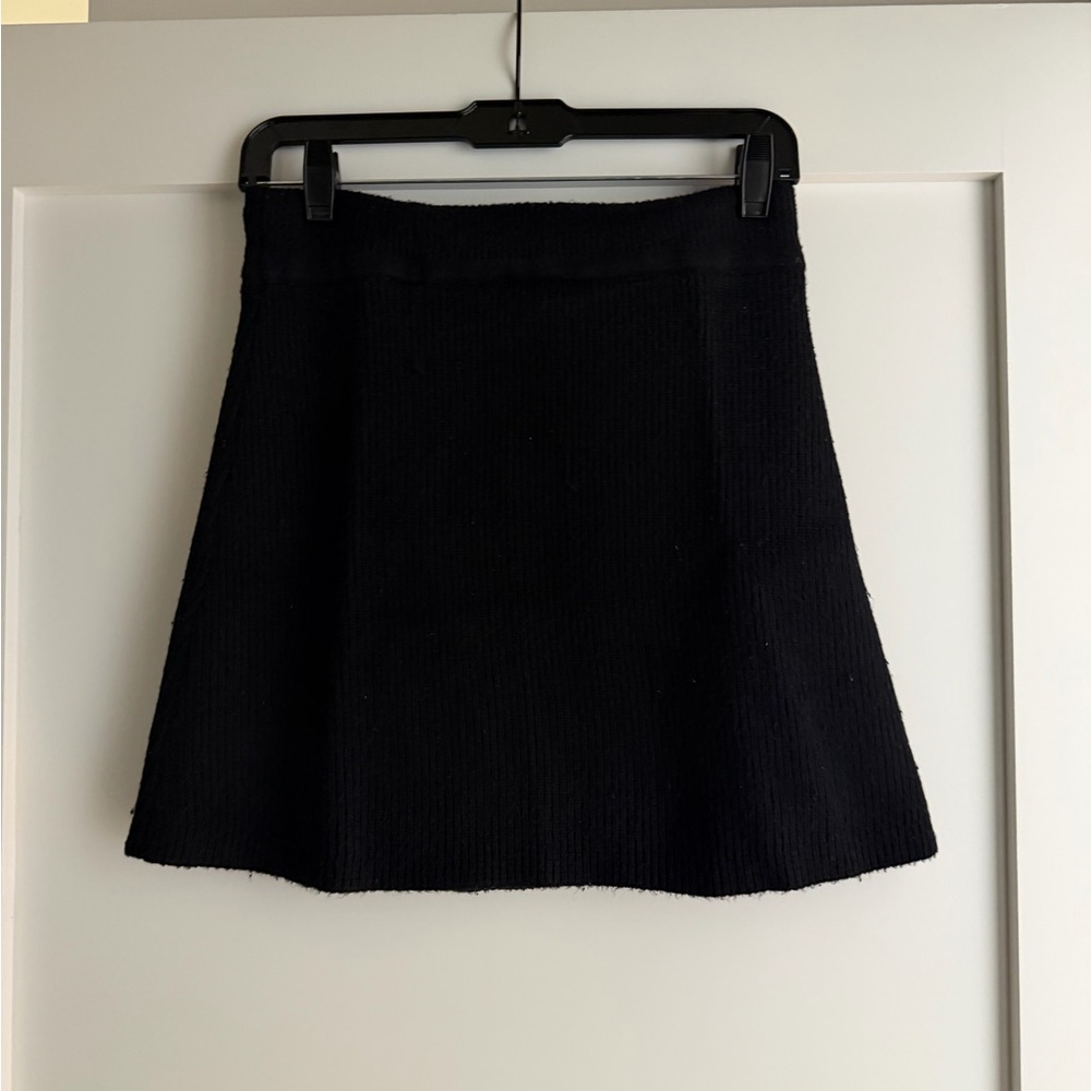 Zara Classic Black Knit A-Line Skirt